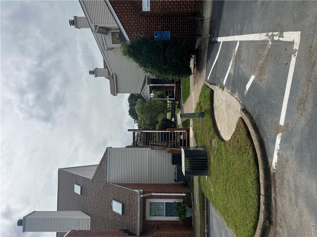 5093 Gatehouse Way — photo