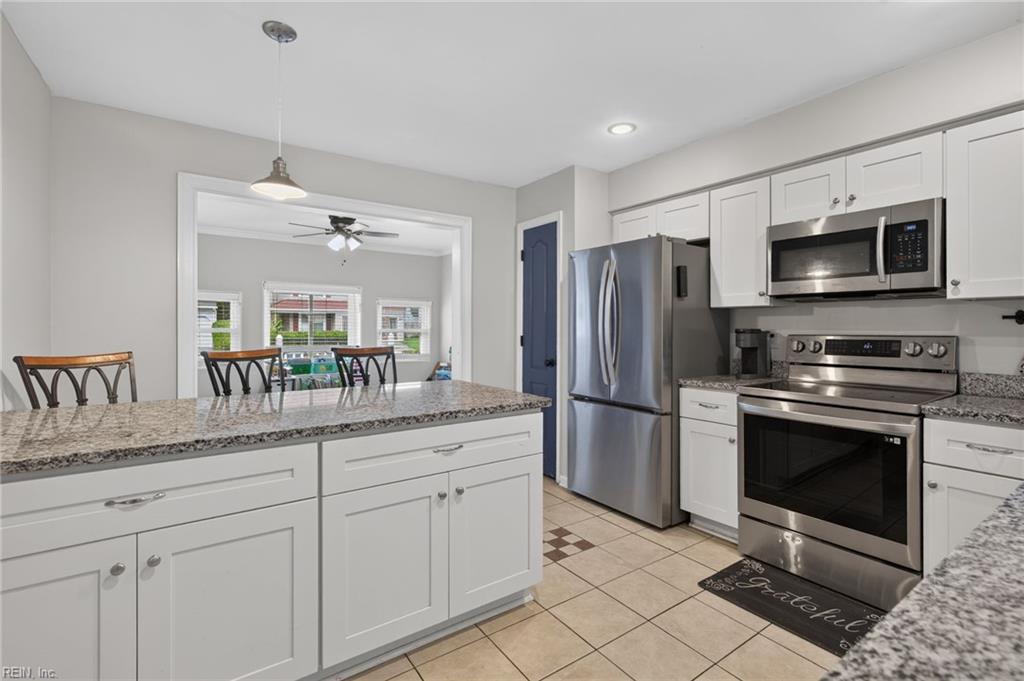 1072 Taylor Rd — photo