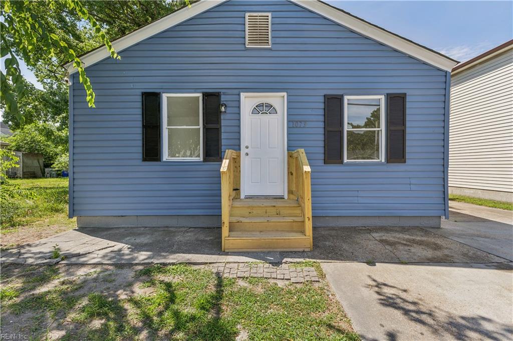 1079 Johnstons Road — photo
