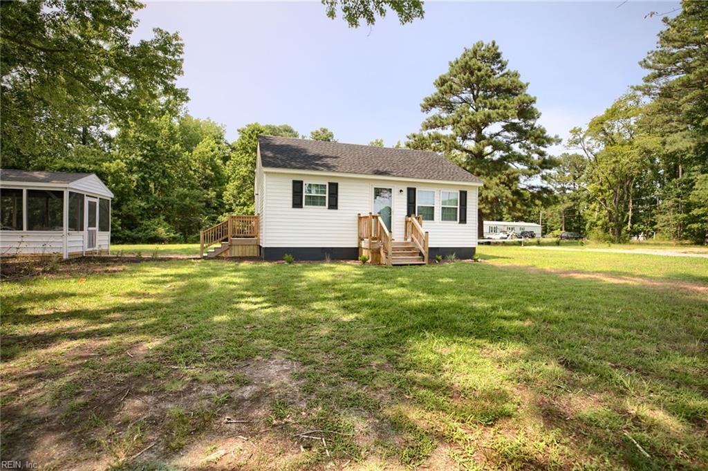 1949 Greys Point Road, Topping, Virginia 23169 — photo 2