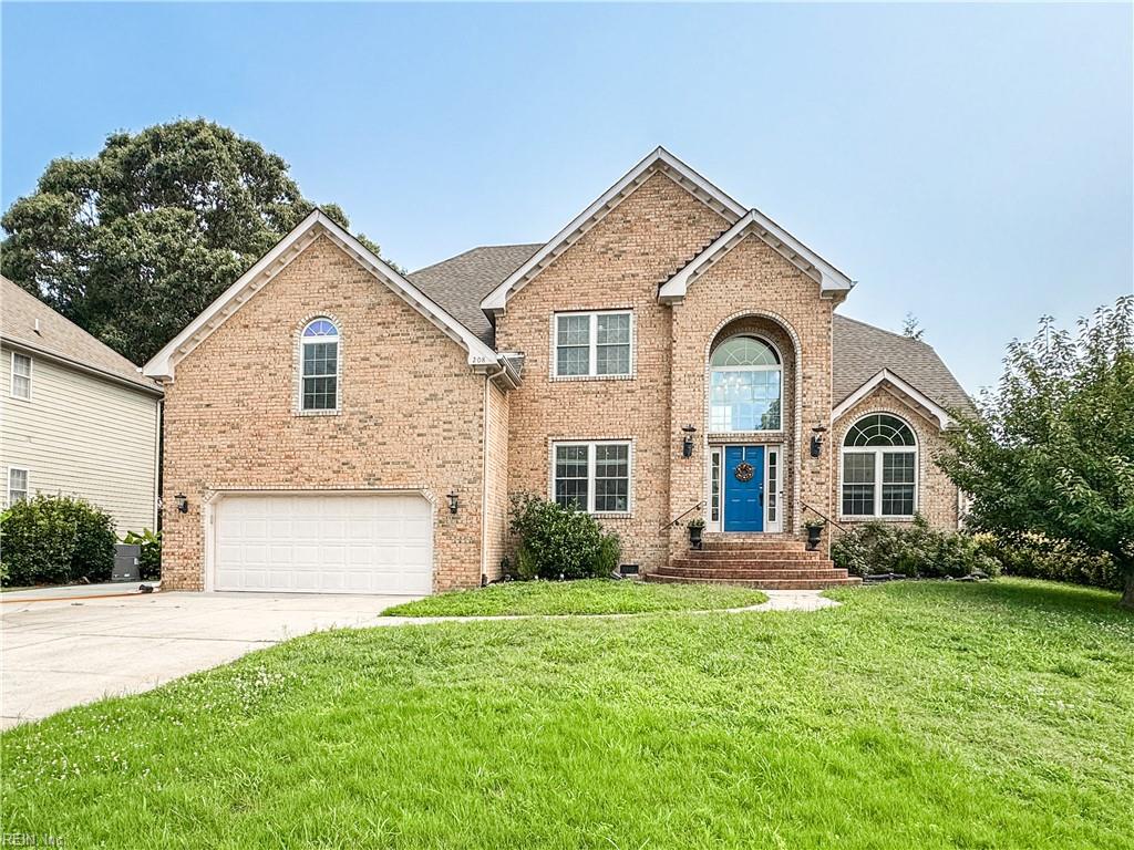 208 Leicester Ct — photo