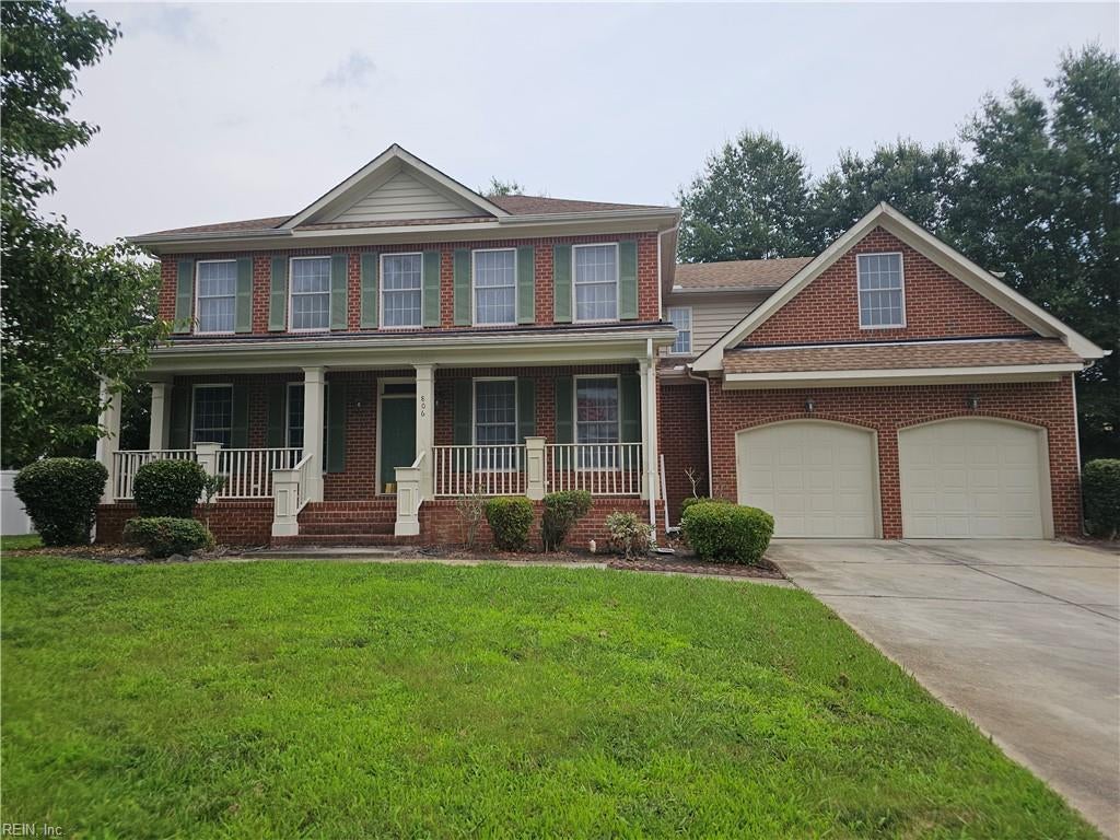 806 Falls Creek Dr — photo