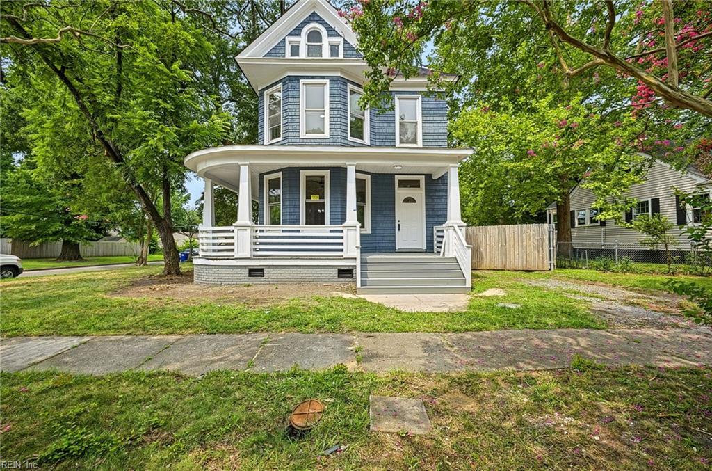 801 Forbes St — photo