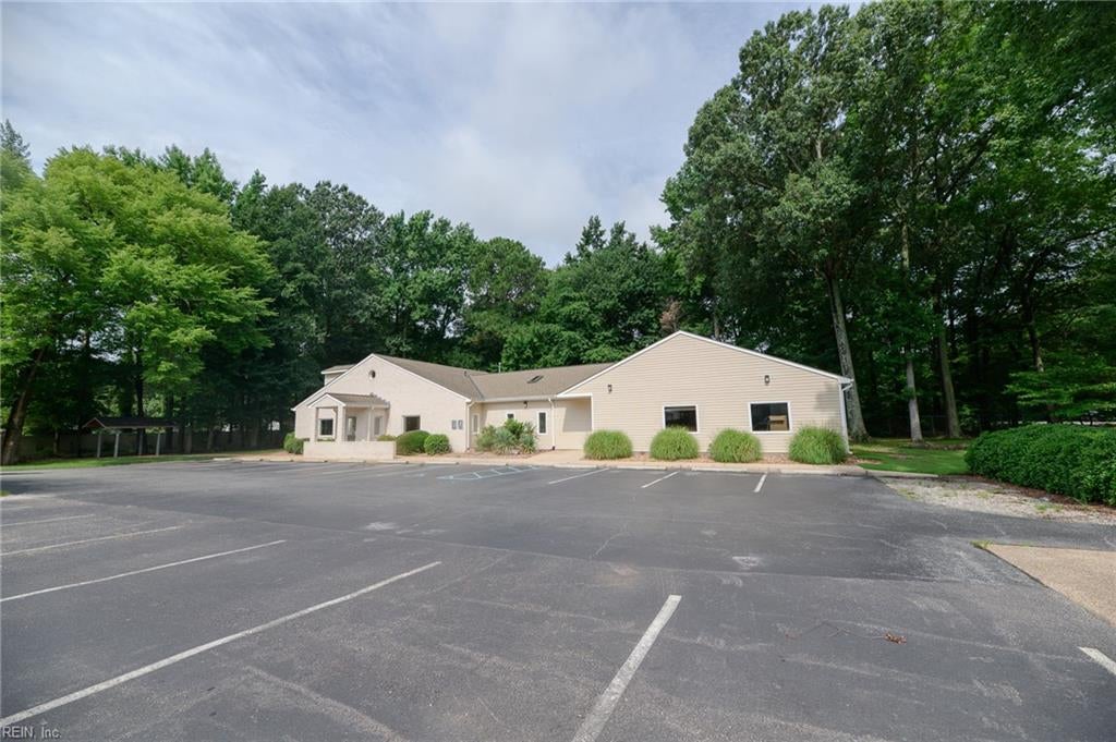 3440 Hampton Hwy — photo