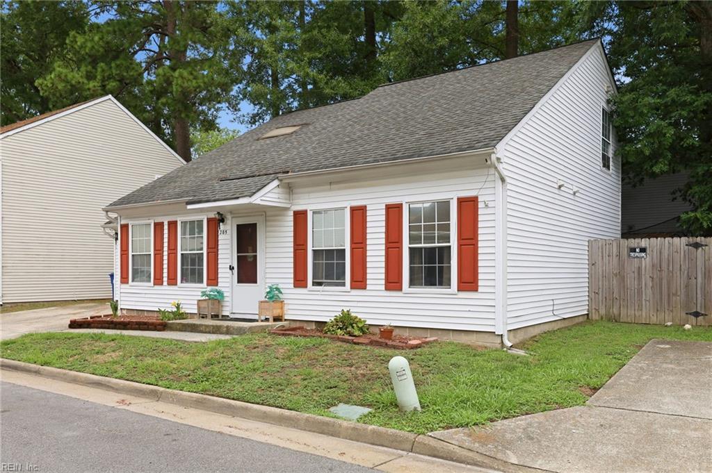 205 Hunt Club Rn S — photo