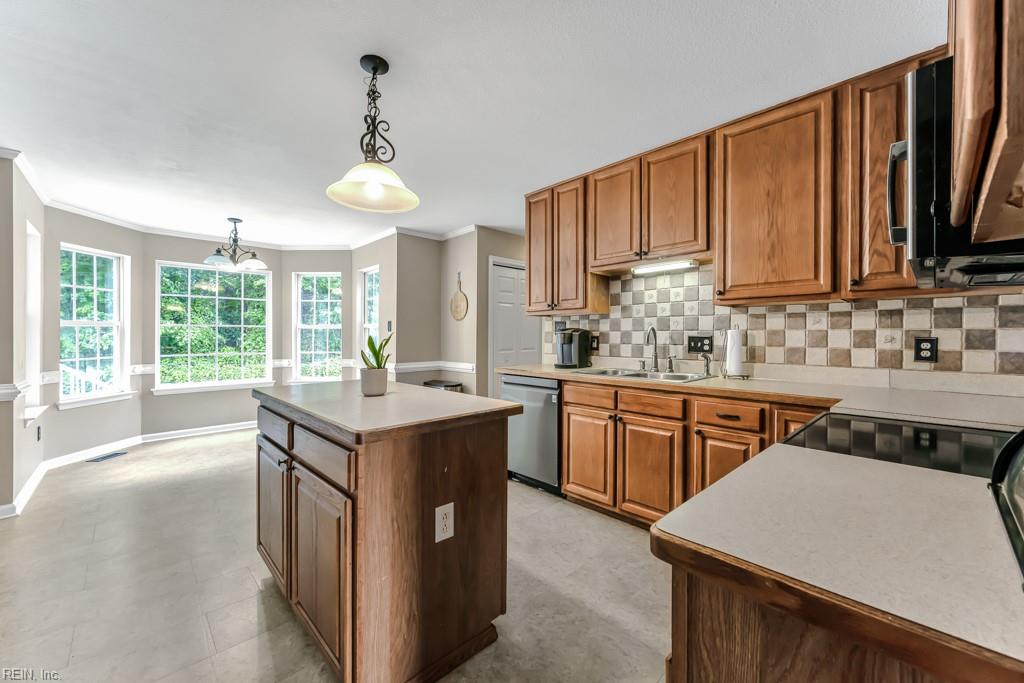 963 Speight Lyons Loop, Chesapeake, Virginia 23322 — photo 2