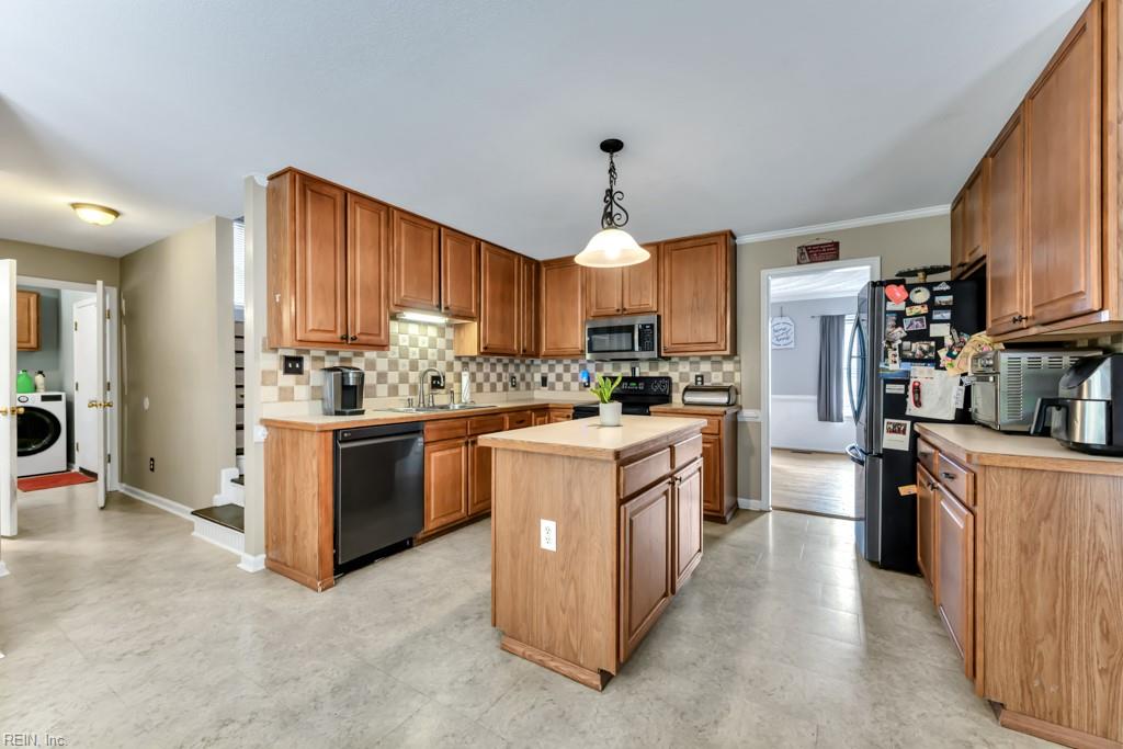 963 Speight Lyons Loop, Chesapeake, Virginia 23322 — photo 3