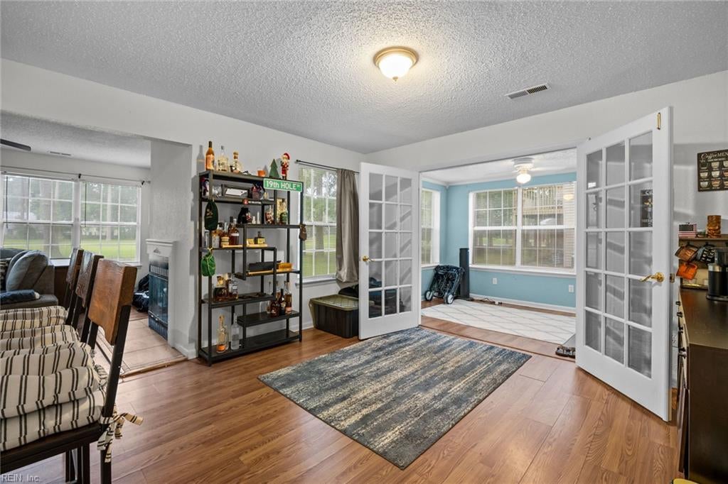 5013 Thatcher Way — photo
