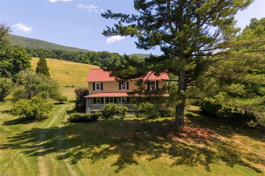 531 Lowland Farm Rd — photo