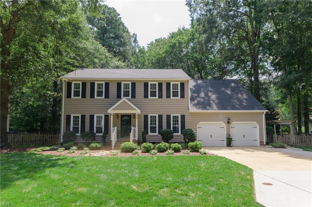 602 Lake Dale Way — photo