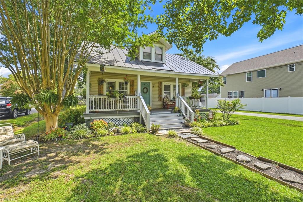 944 Bells Mill Rd — photo