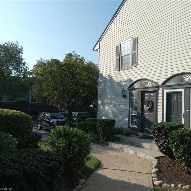 535 Nighthawk Pl — photo