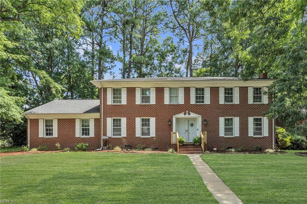 2949 Prince Of Wales Dr — photo