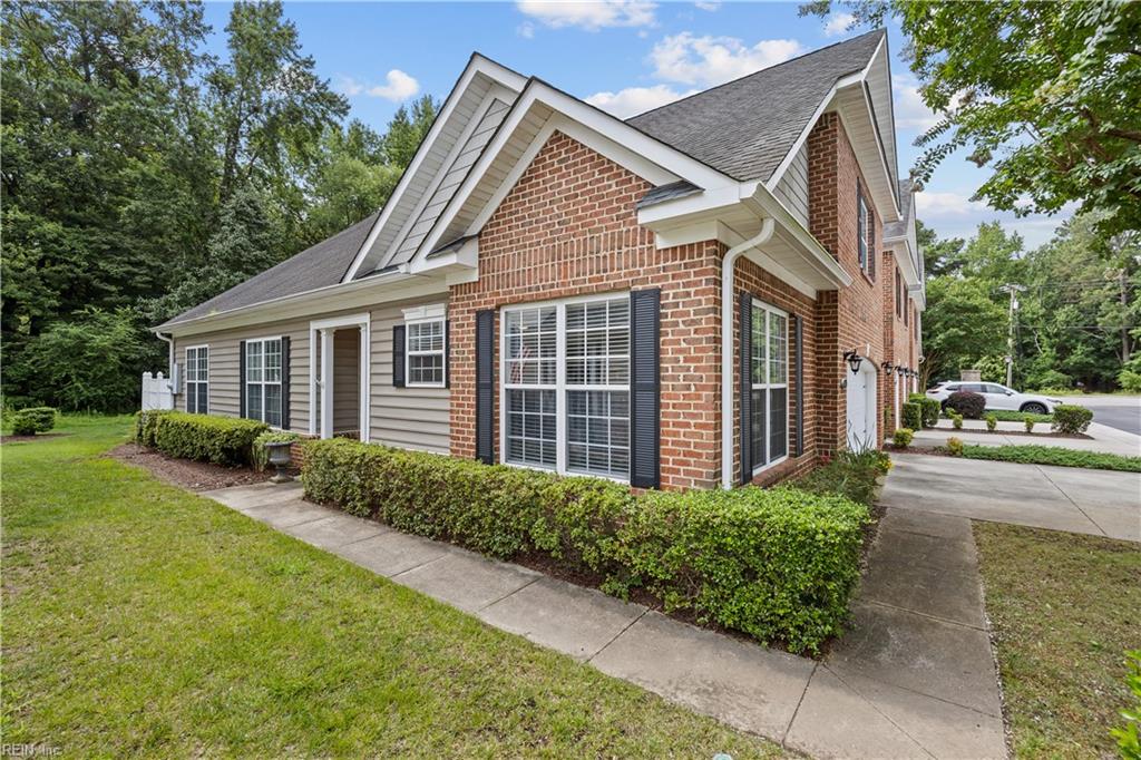 416 Fieldstone Glen Way — photo