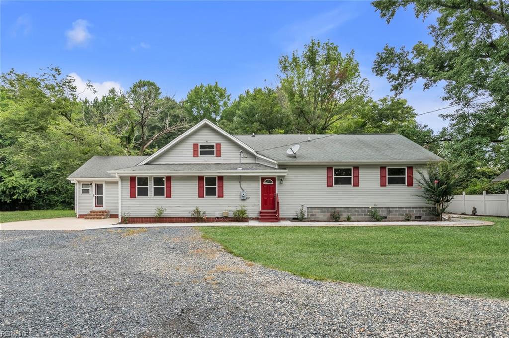 891 Bells Mill Rd — photo