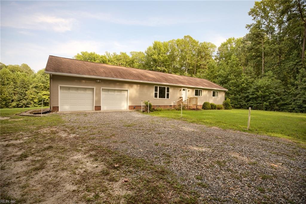 8281 Roaring Springs Rd — photo