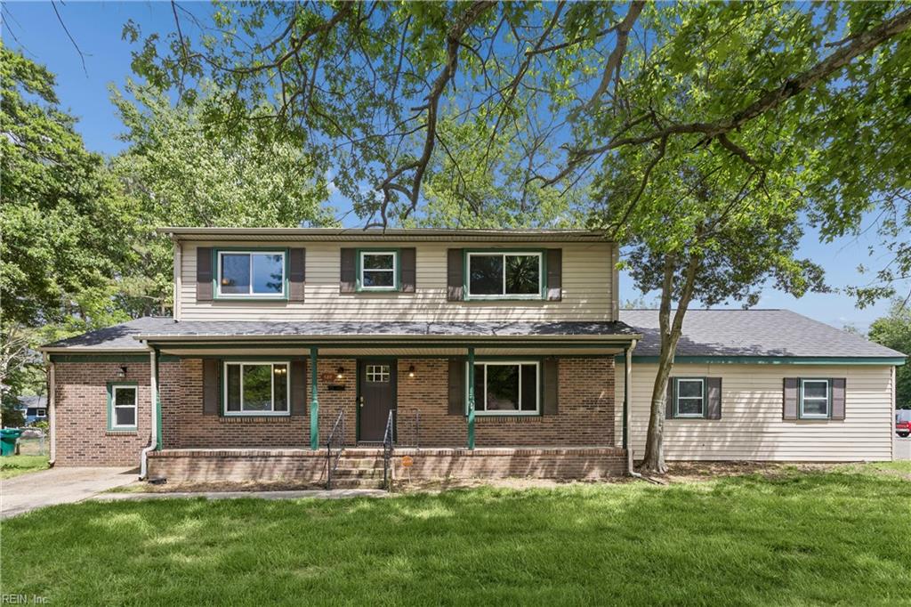 588 Windjammer Cres — photo