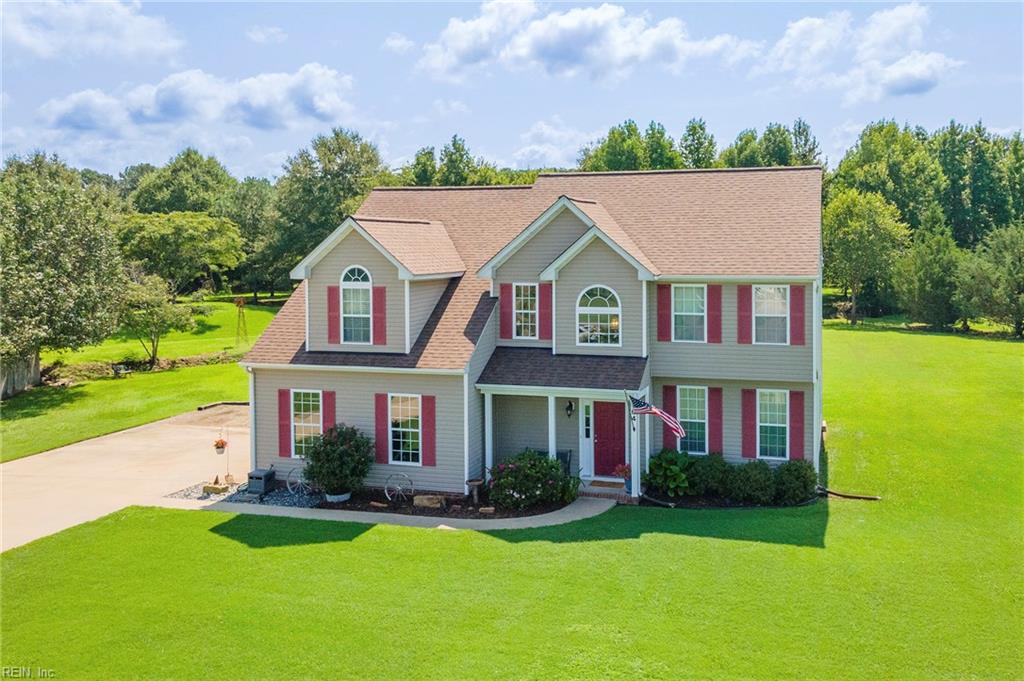 104 Waterway Court — photo