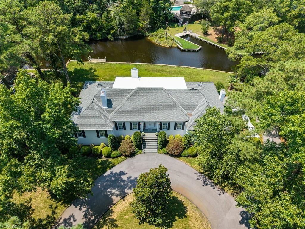449 Discovery Rd — photo