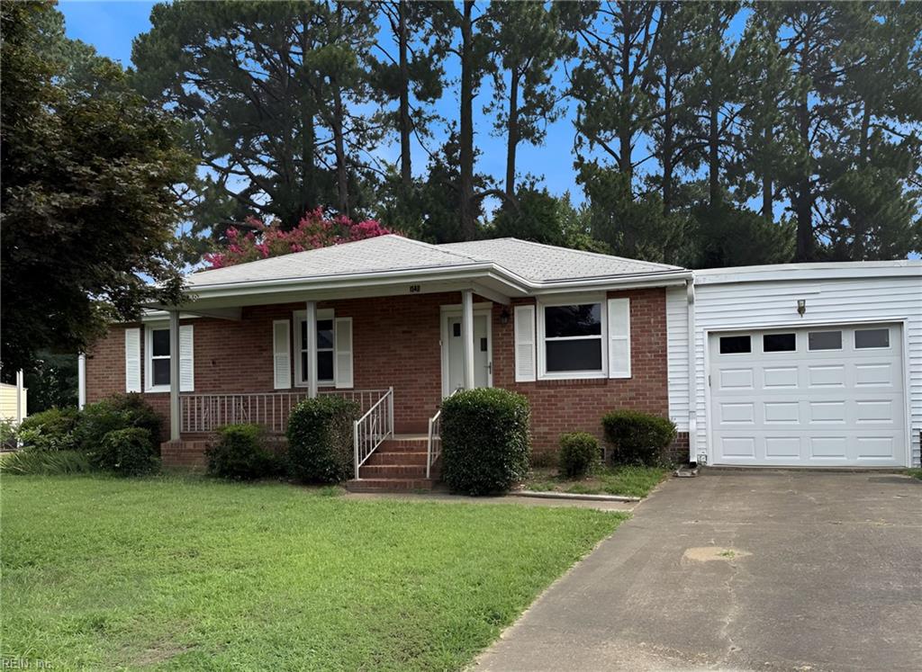 1140 Woodland Terrace Dr — photo