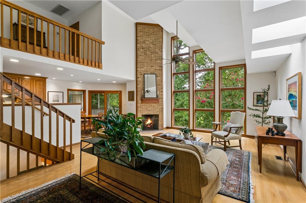 8 The Palisades — photo