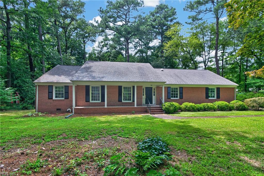 401 Piney Point Rd — photo