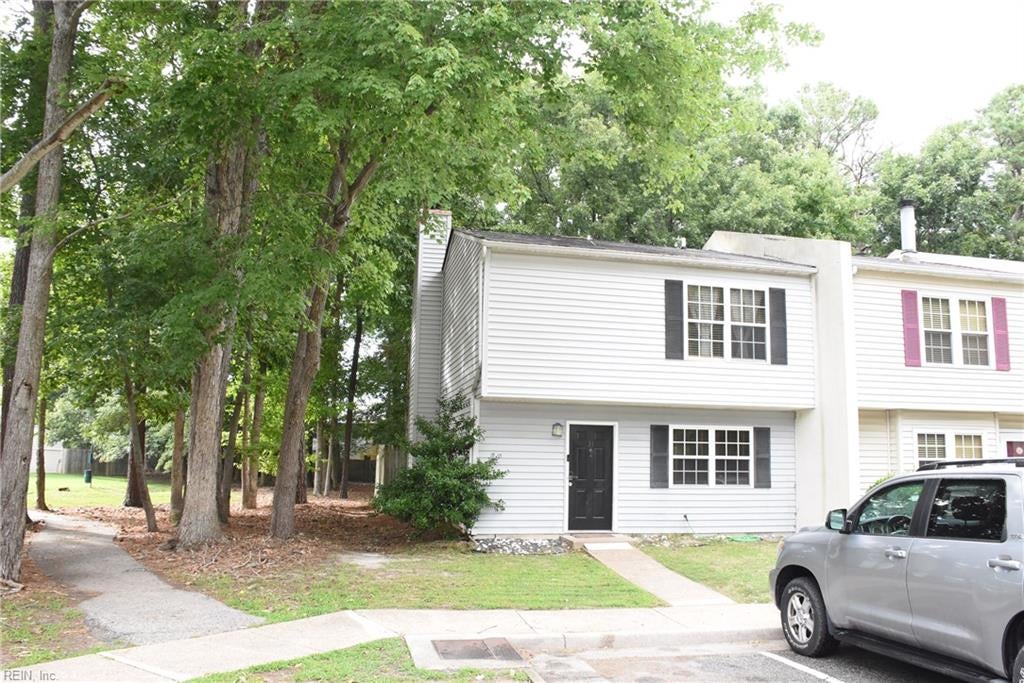 31 Oneonta Dr — photo