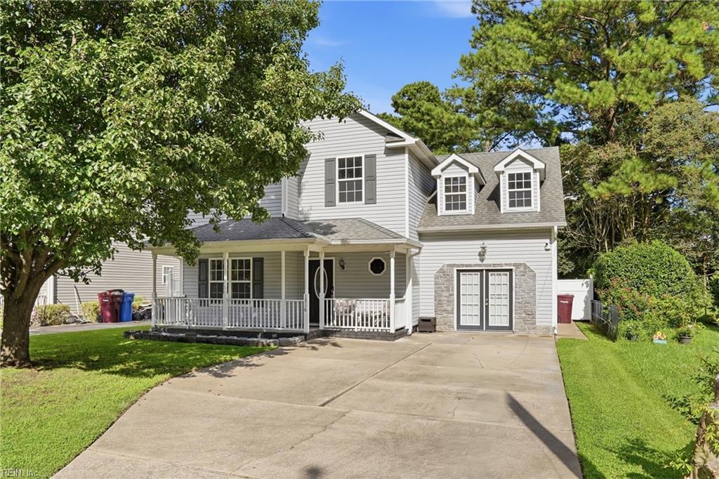 1316 Hawthorne Dr — photo