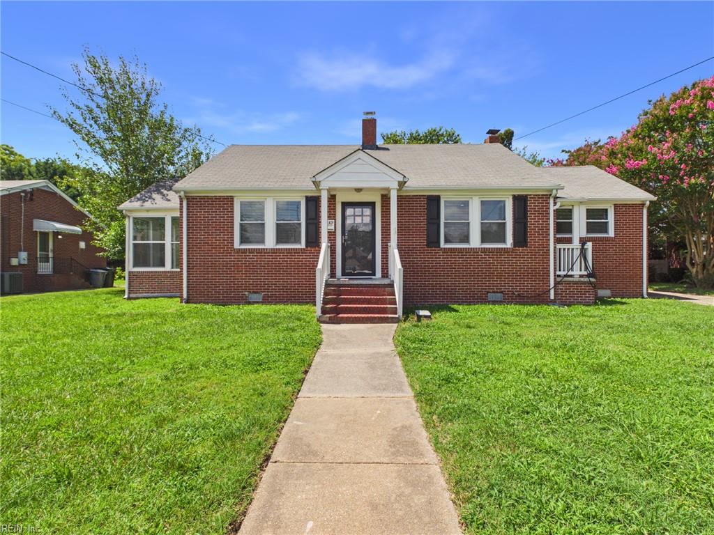 125 Eggleston Ave — photo