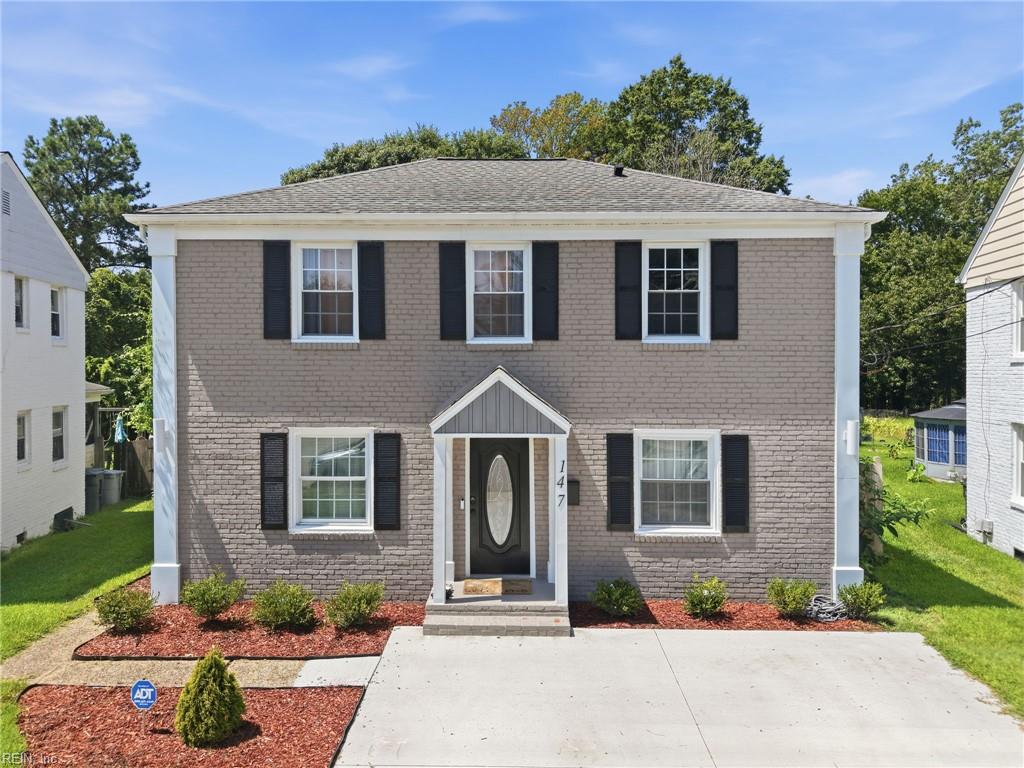 147 Armstrong Dr — photo
