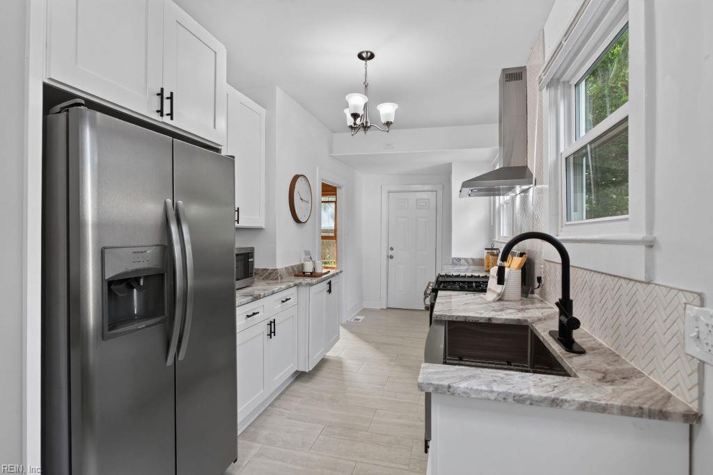1103 Blair Ave — photo