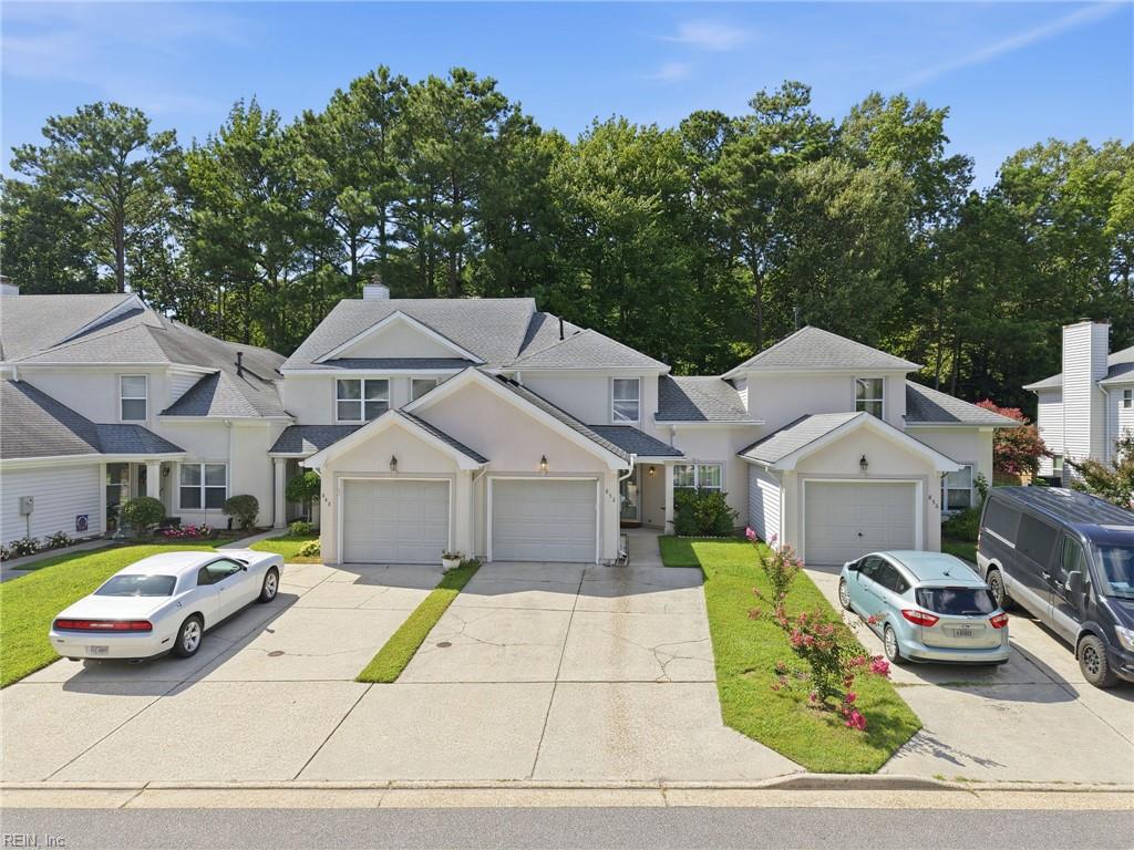 852 Royal Grove Ct — photo