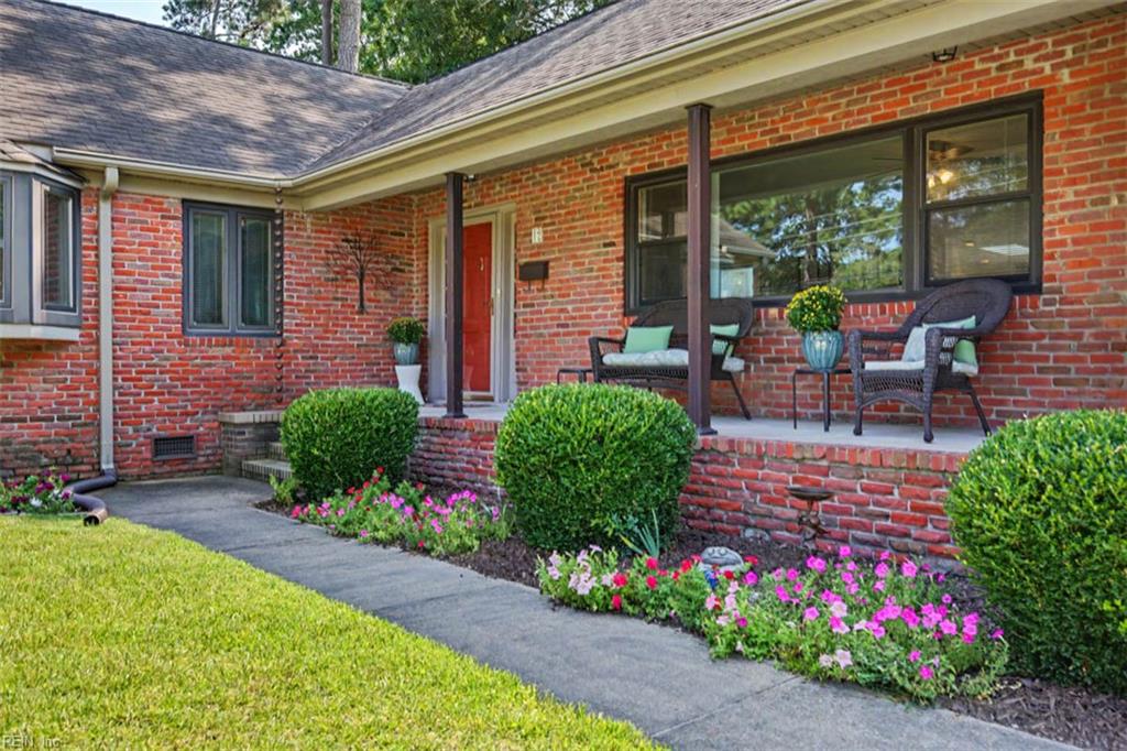 12 Pine Cone Drive, Hampton, VA 23669 — photo 2