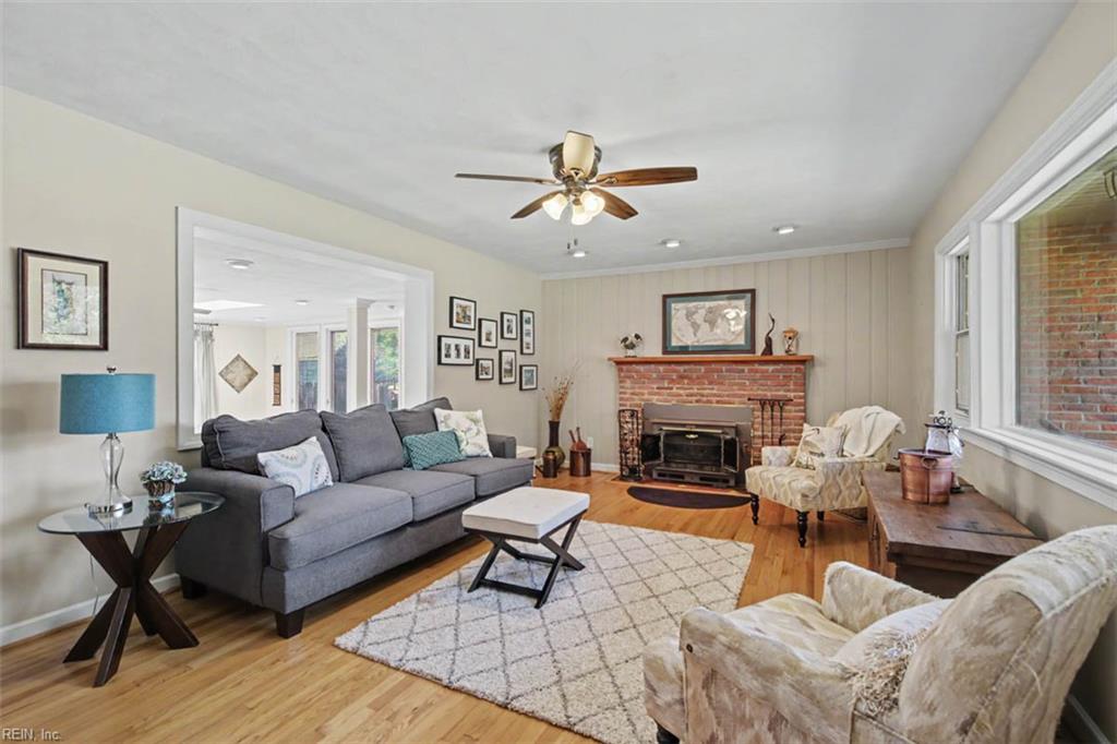 12 Pine Cone Drive, Hampton, VA 23669 — photo 3