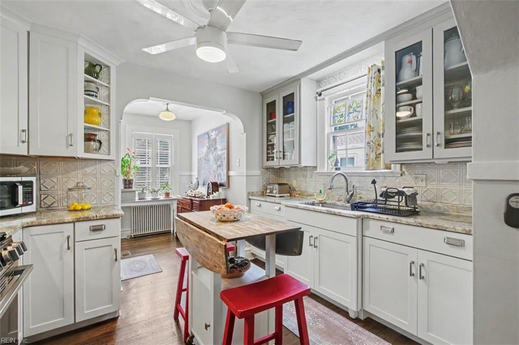 103 Locust Ave — photo