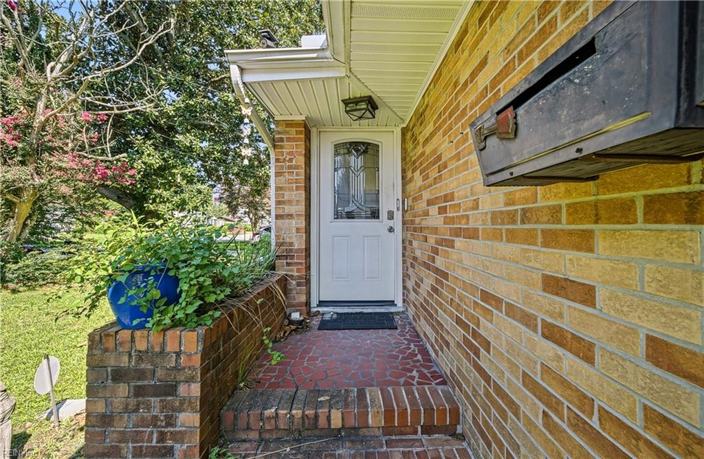 618 Smith Street, Hampton, VA 23661 — photo 3