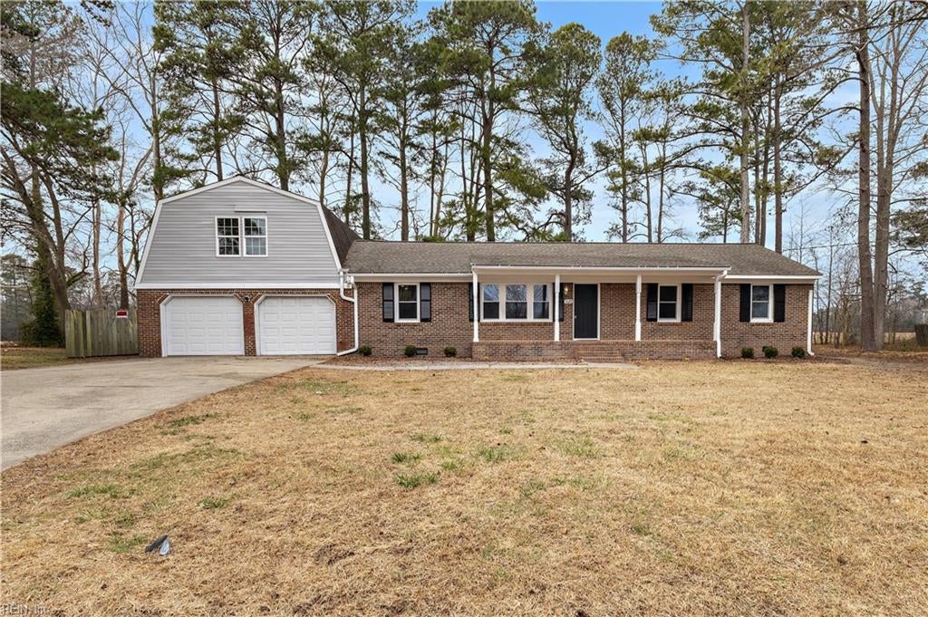 3025 Woodlawn Dr — photo