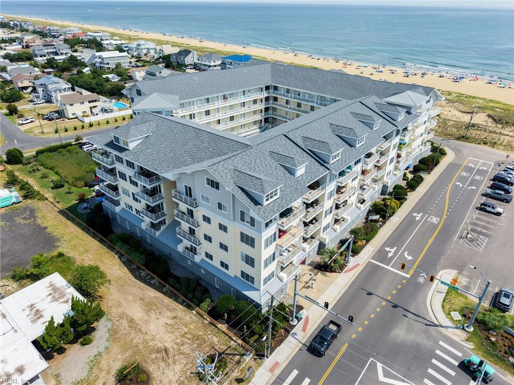 204 Sandbridge Rd 302 — photo