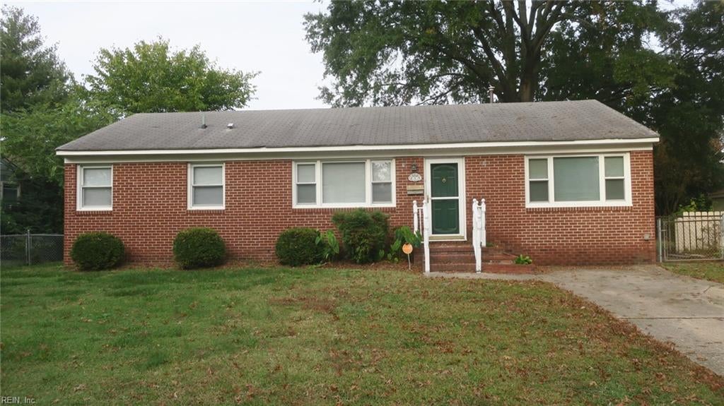 215 Clemwood Pw — photo