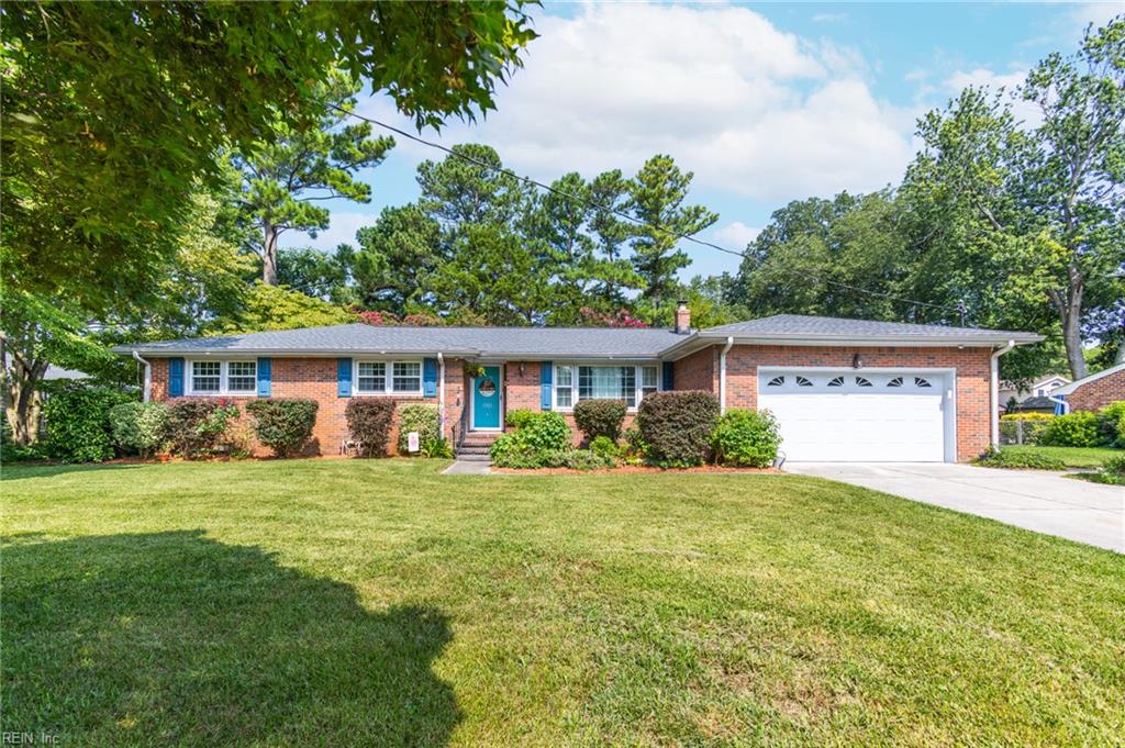 661 Green Valley Dr — photo