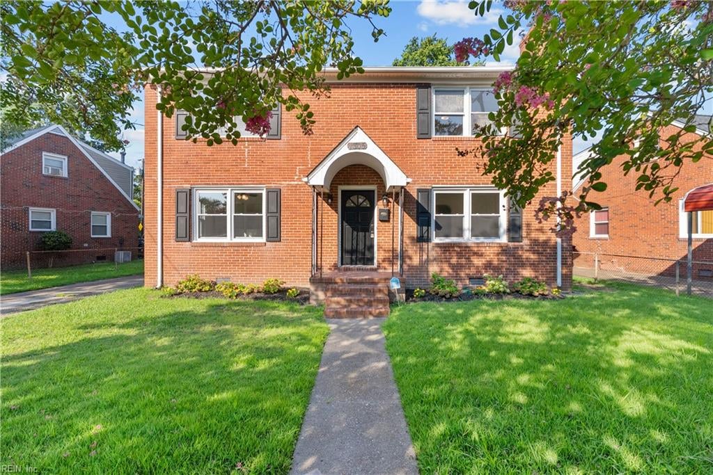 1305 Merrimac Ave — photo