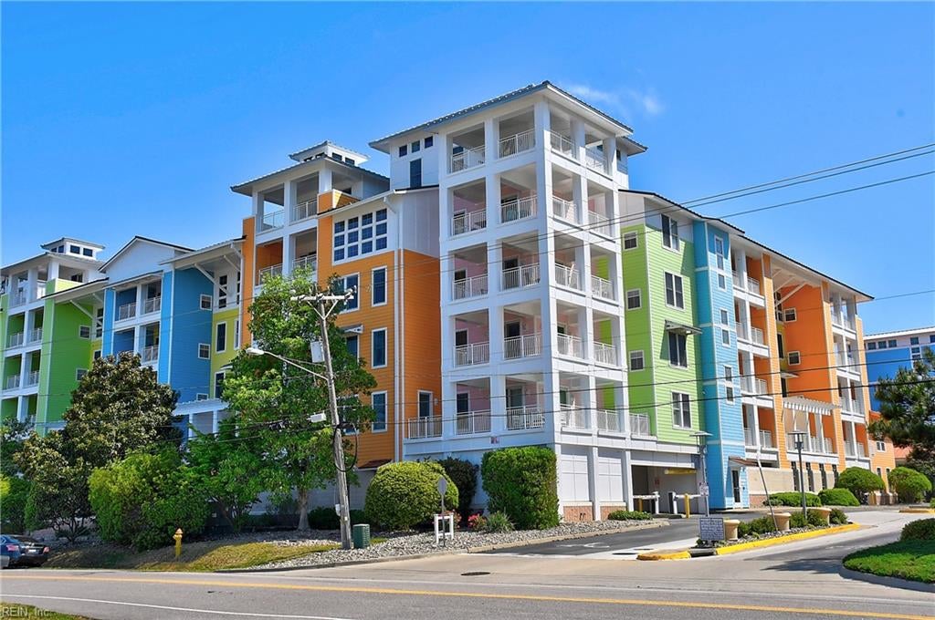 3700 Sandpiper Rd 314 — photo