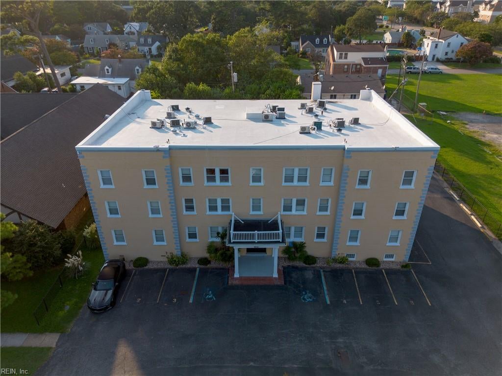 9641 Norfolk Ave 305 — photo