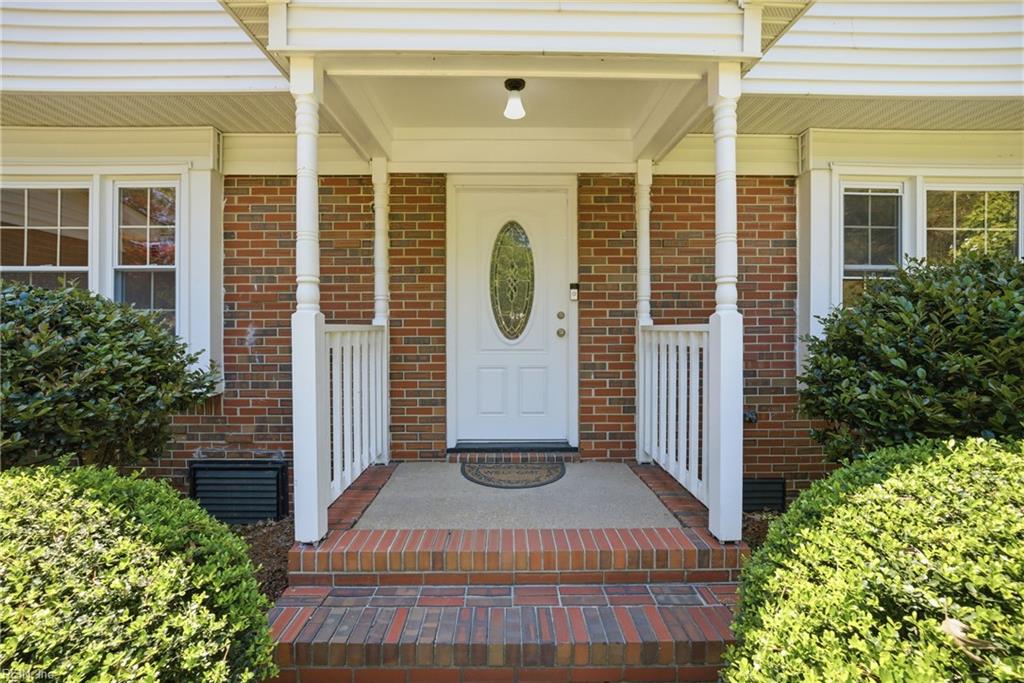 3421 Kings Grant Rd — photo