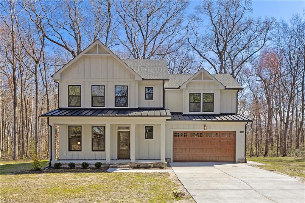 1421 Saint Brides Road West — photo
