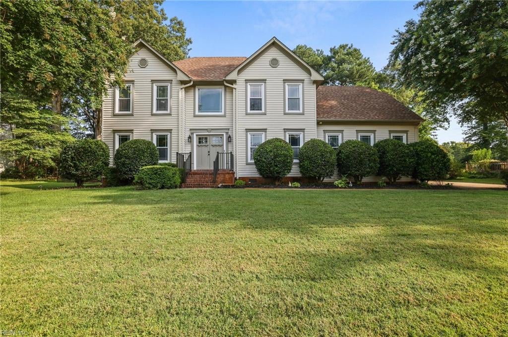1004 Fairway Dr — photo