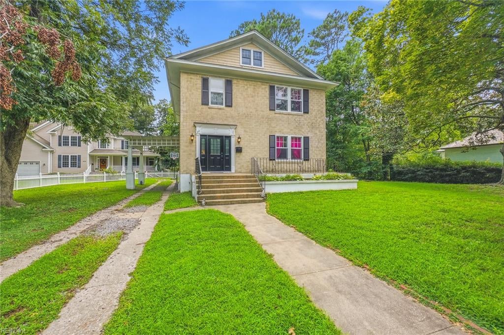 1509 Runnymede Rd — photo