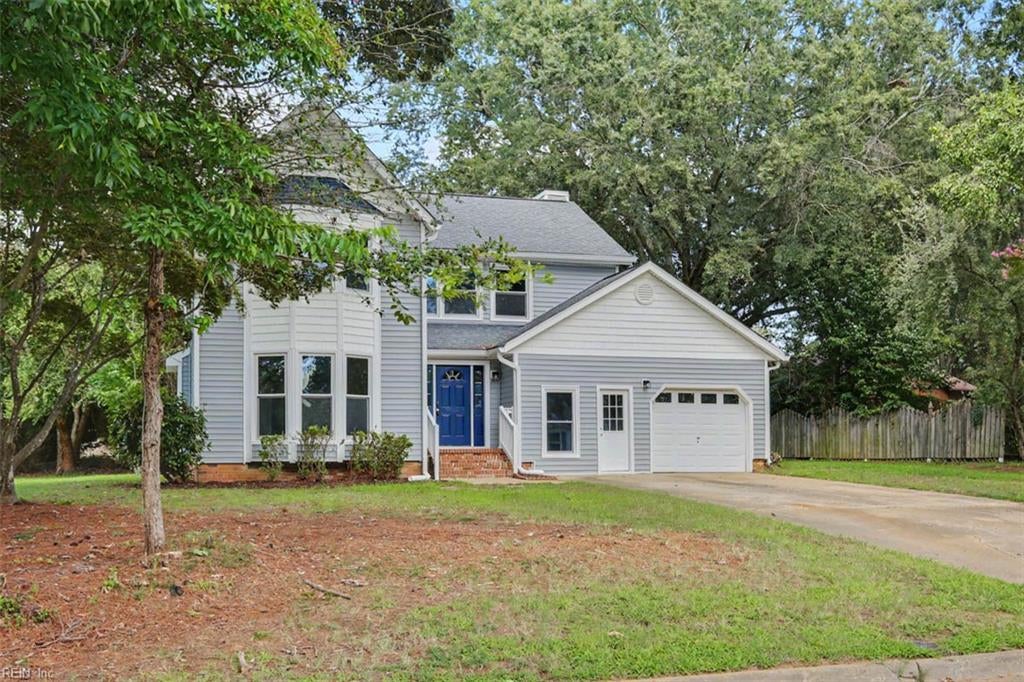 138 Racine Dr — photo