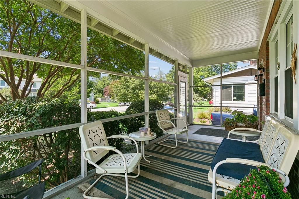 44 Cherry Avenue, Hampton, VA 23661 — photo 2