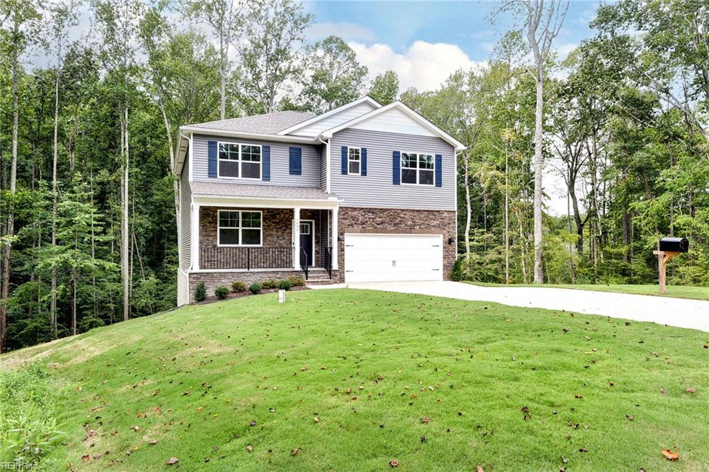 7602 Patriots Way — photo